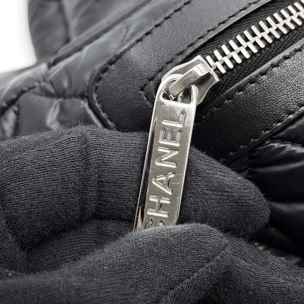 CHANEL Black Logo Tote Bag - Picture 11 of 15